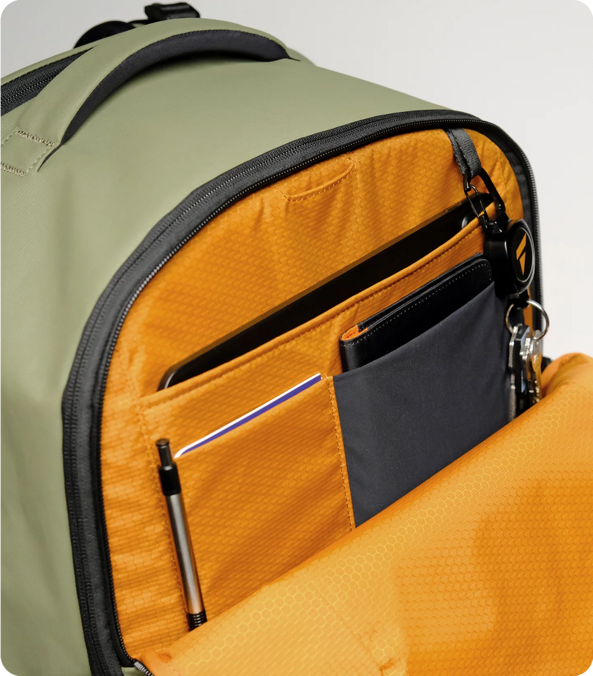 Levo Travel Backpack - 30L