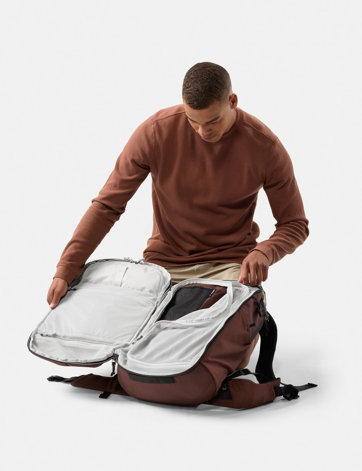 Global Travel Pack - 35L