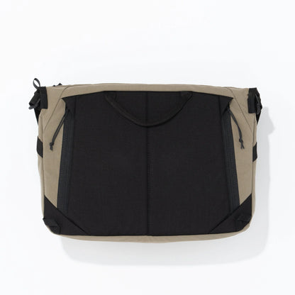 Messenger 9L - Crinkle Nylon