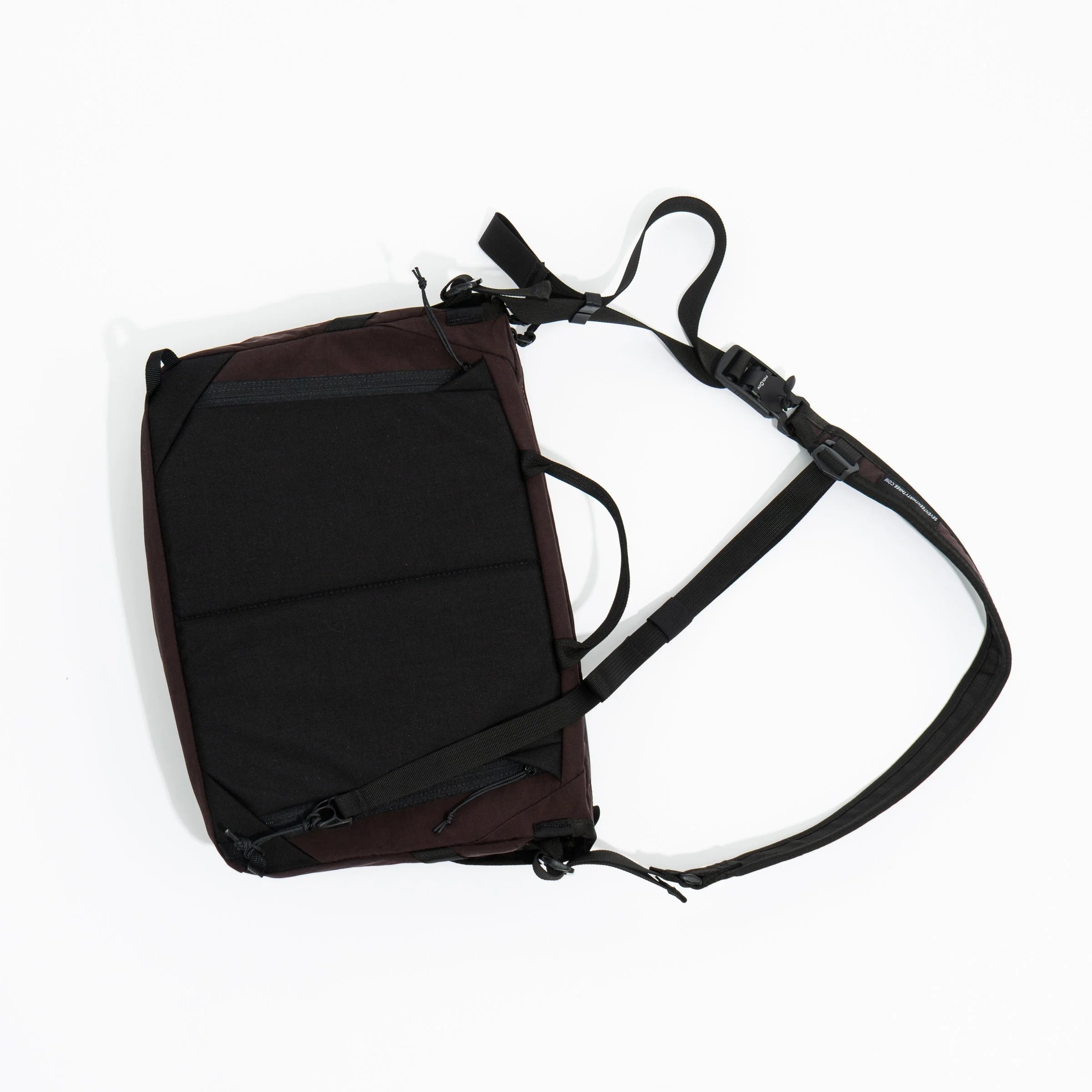 Messenger 9L - Crinkle Nylon