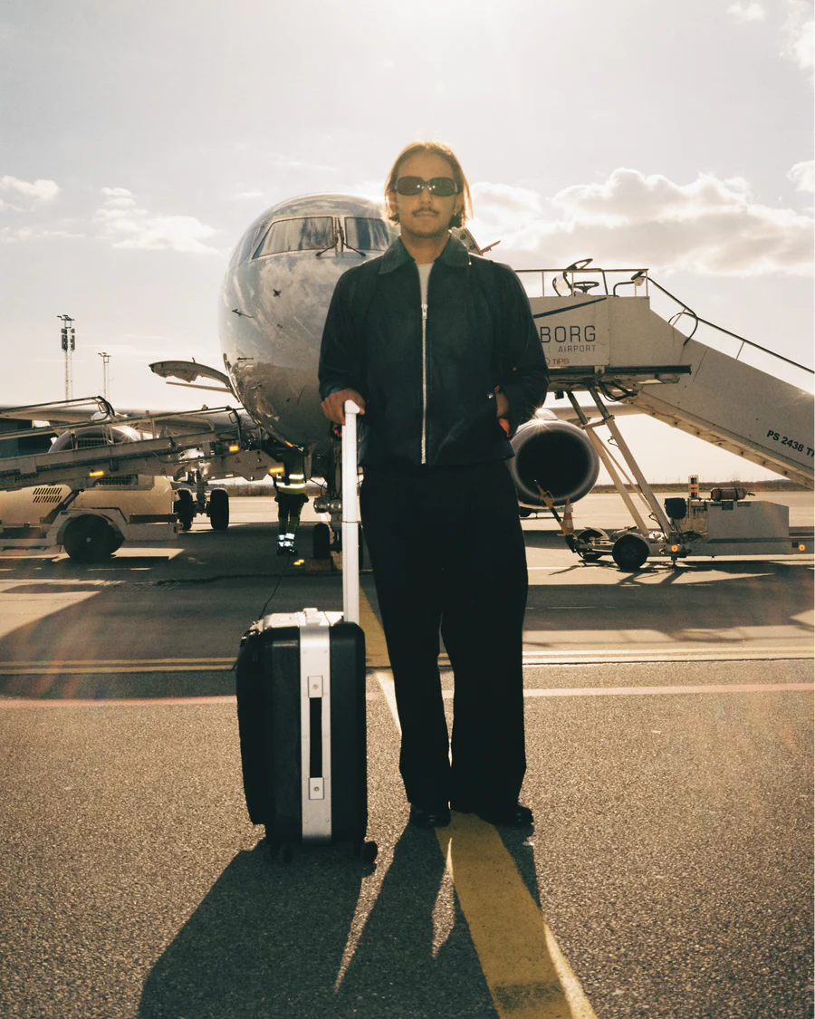 Ramverk Pro Front-access Carry-on - 36L