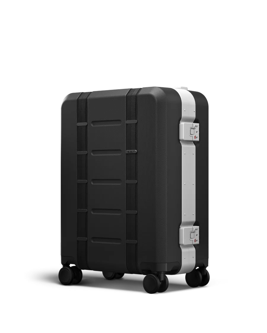Ramverk Pro Carry-on - 36L