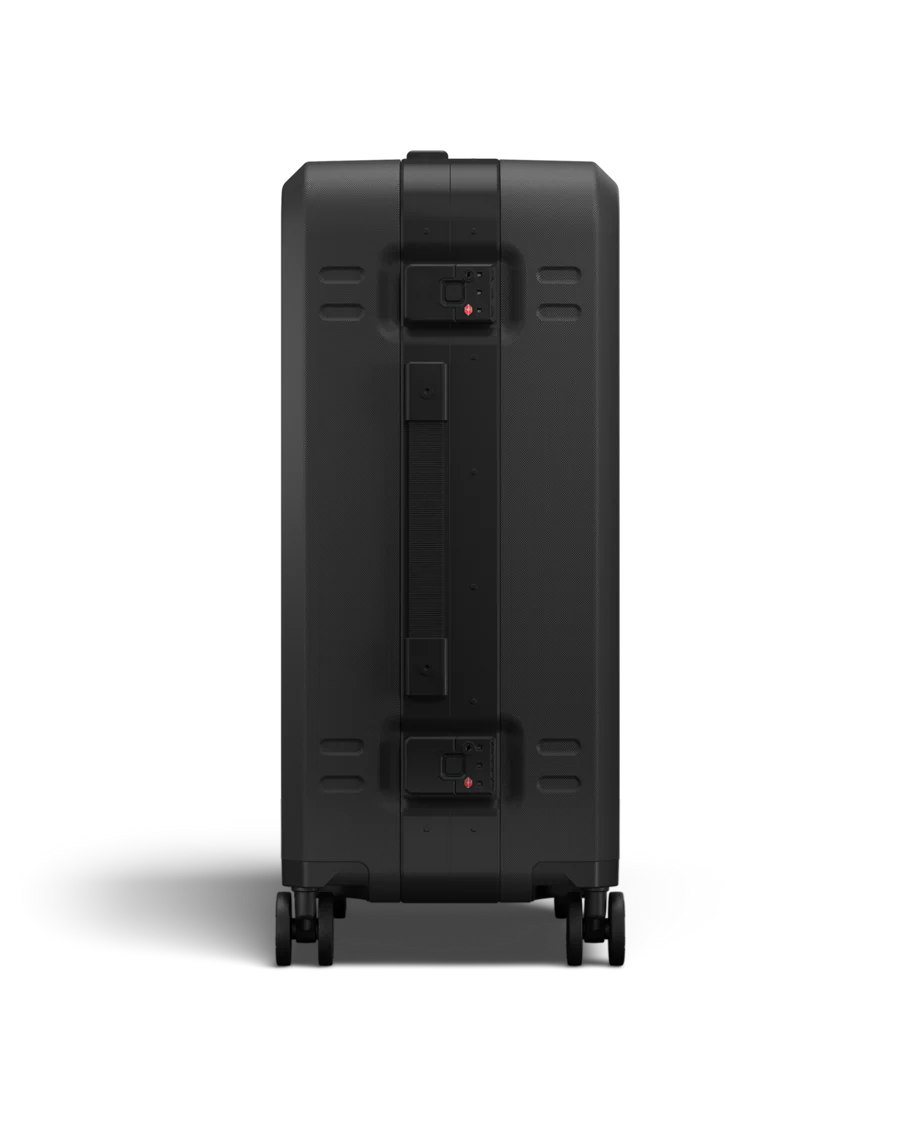 Ramverk Pro Check-in Luggage Medium - 67L