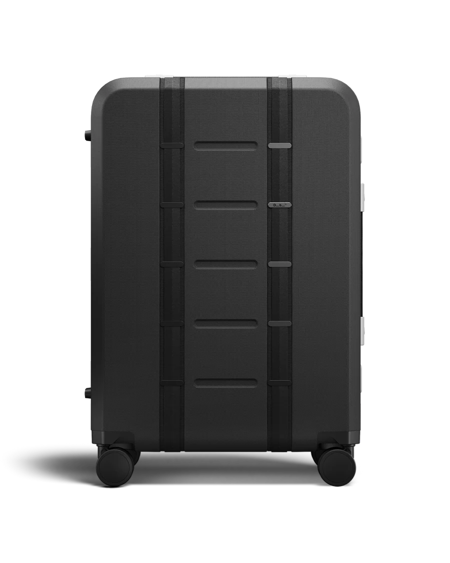 Ramverk Pro Check-in Luggage Medium - 67L