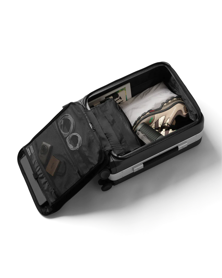 Ramverk Pro Front-access Carry-on - 36L