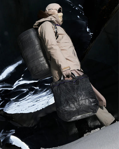 Weigh Darker Helmet Bag - 32L