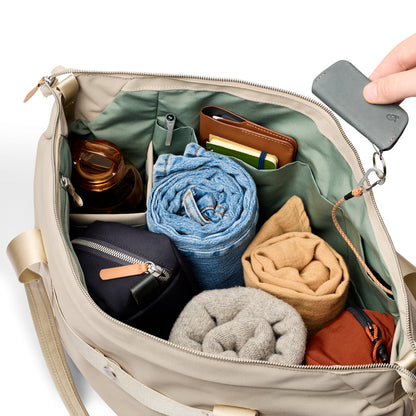 Classic Getaway Bag - 28L