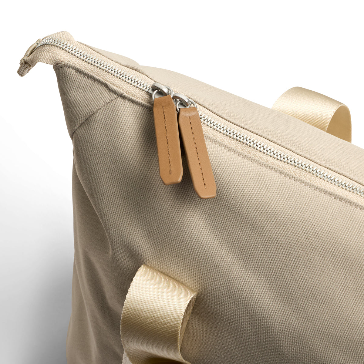 Classic Getaway Bag - 28L