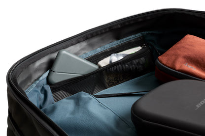 Transit Travel Pack Pro 30-38L
