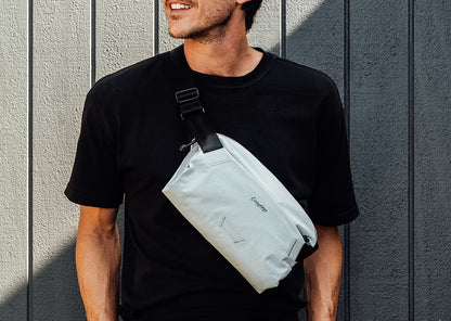 Carryology Essentials Sling - 4L