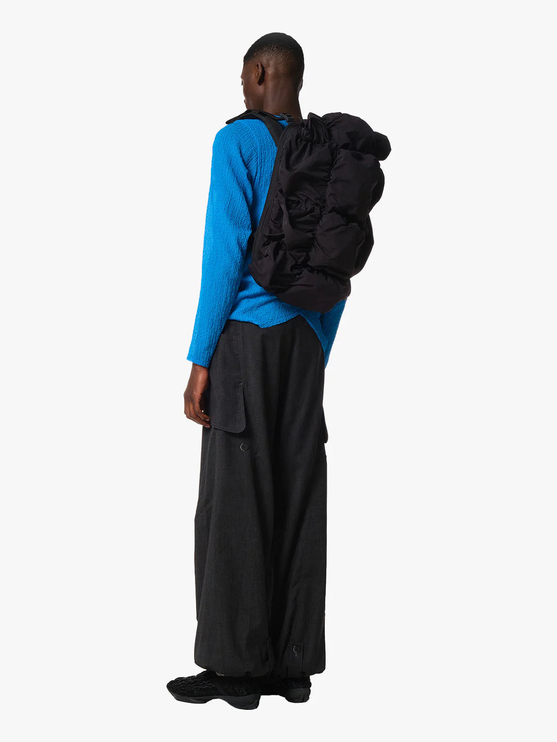 Drava Gathered Black