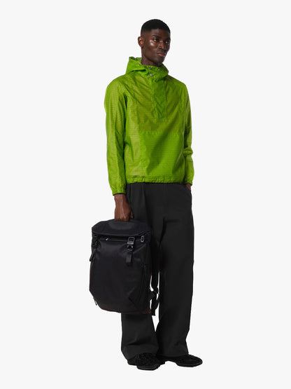 Venta Satellite Black