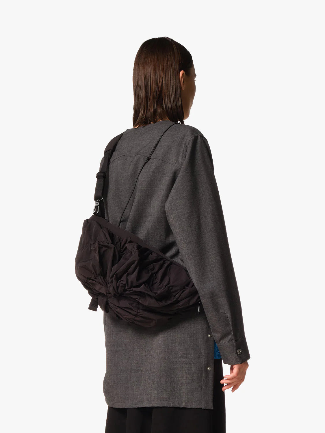 Orne Otra Gathered Black