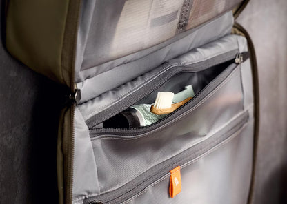 Hanging Toiletry Kit Plus
