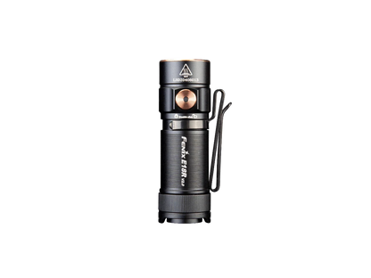 E18R v2 - 1200 Lumens - Rechargeable LED Flashlight