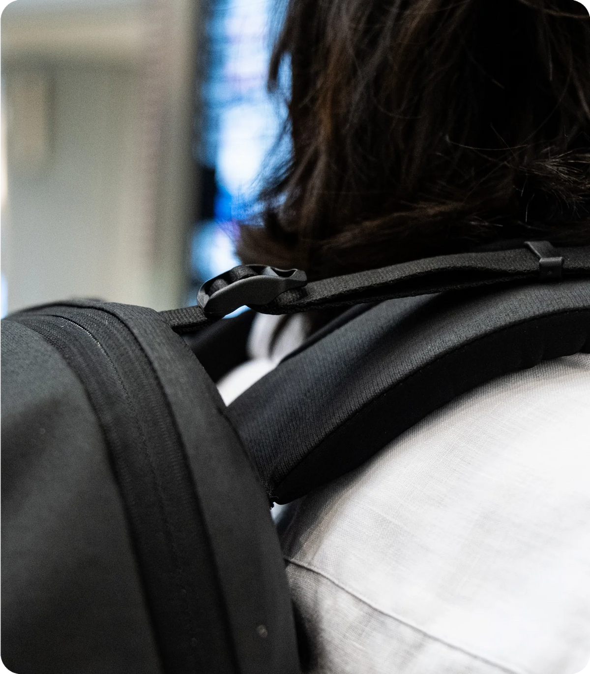 Levo Travel Backpack - 30L